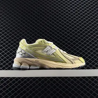 New Balance M1906 Yellow Silver Retro Runner tige en maille et synthétique baskets chunky