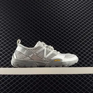 New Balance MT10 Série Tênis de corrida Barefoot de malha cinza com sola fina