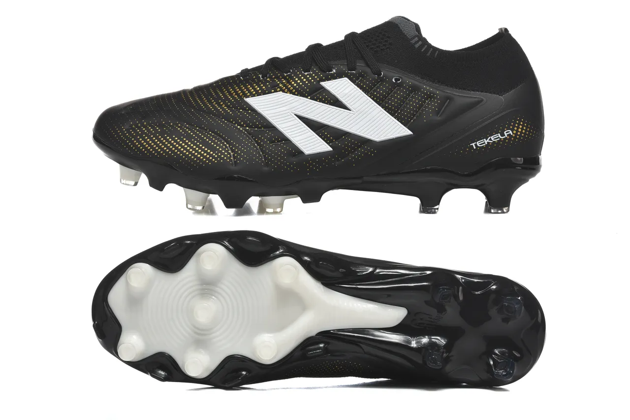 New Balance Tekela Preto e Dourado Baixo-Corte Colar Ajustado a Meia Campo Firme Sapatos de Futebol 9