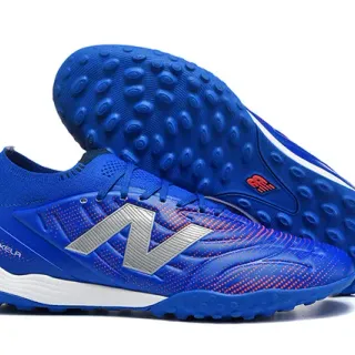 New Balance Tekela أزرق أحمر منخفض القطع مادة صناعية علوية كولار مناسب للجوارب أعشاب اصطناعية أحذية كرة القدم
