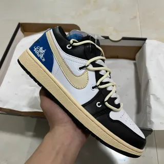 Nike Air Jordan 1 أسود أزرق Low-Top كرة السلة سيليويت جلد وصناعي Upper Lifestyle Sneakers