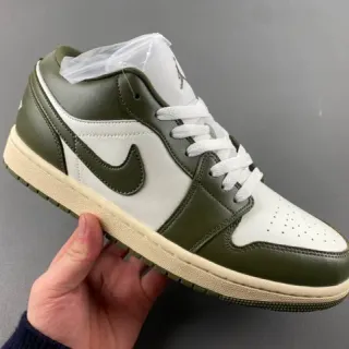 نيك Air Jordan 1 Low أخضر زيتوني وأبيض أحذية لايف ستايل