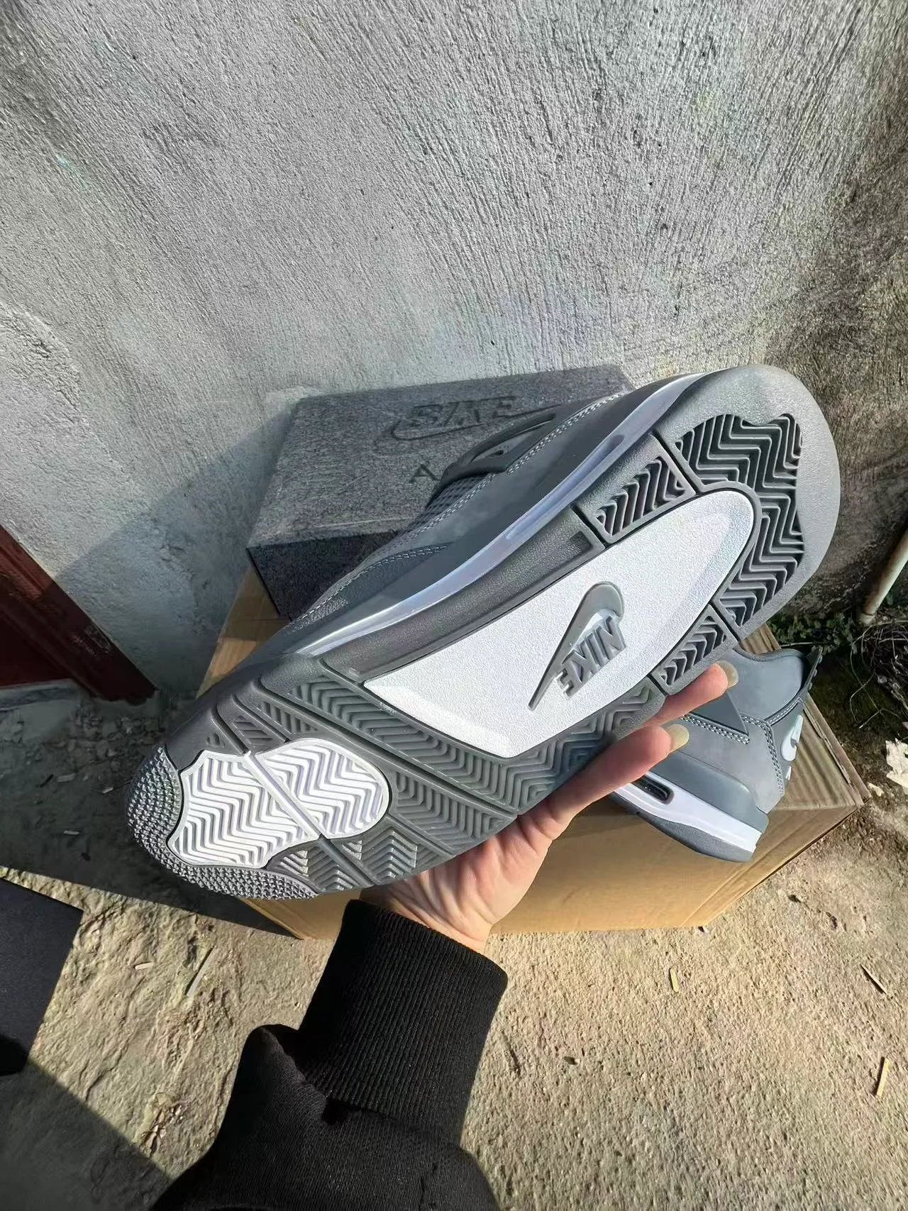 Nike Air Jordan 4 একরঙা ধূসর বাস্কেটবল জুতো 6