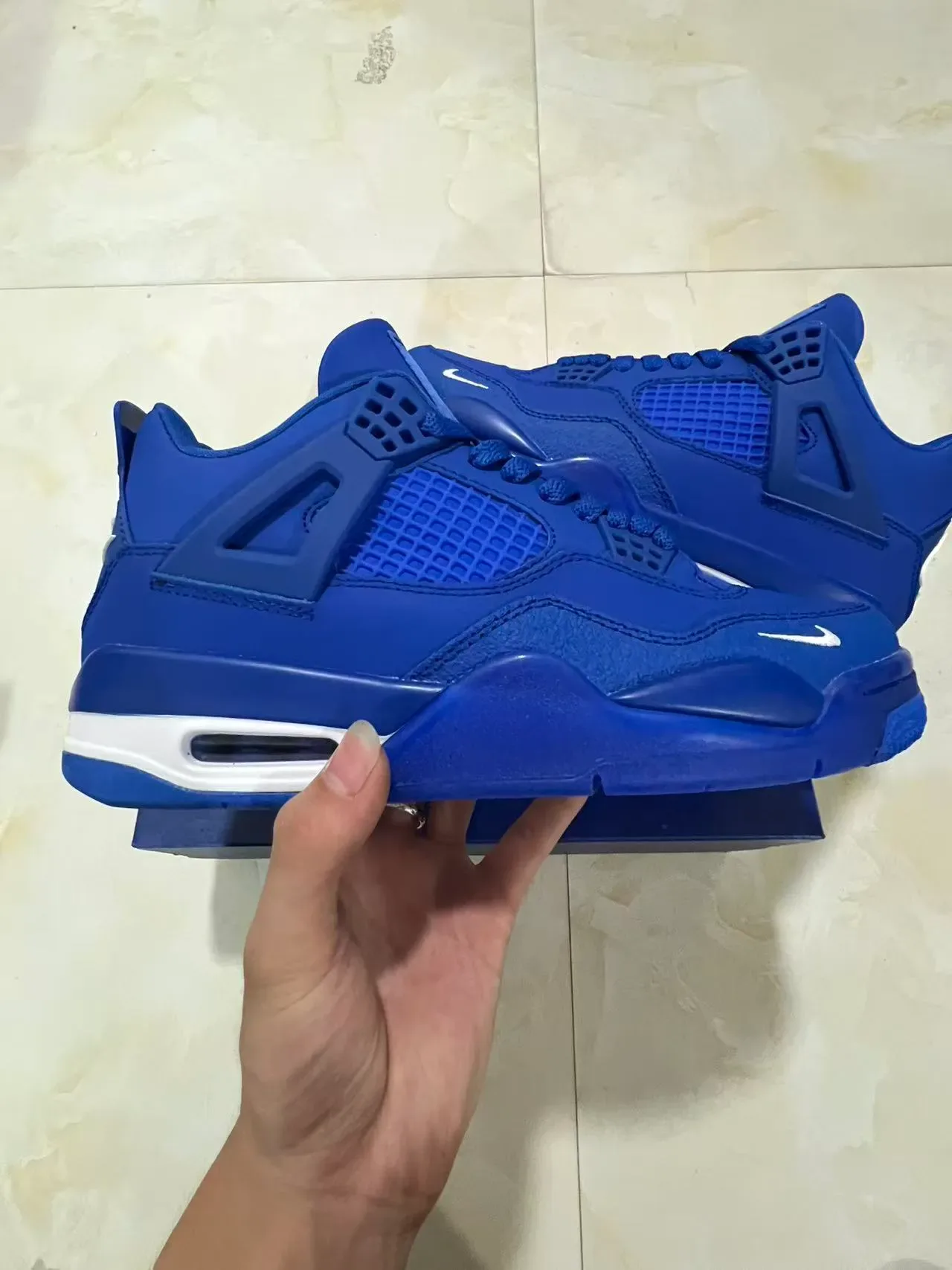 Nike Air Jordan 4 Chaussures de Basketball Bleu Royal 7