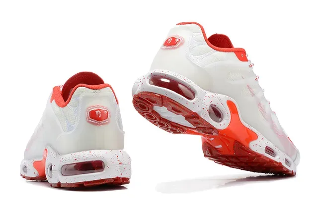Nike Air Max Plus White Orange Speckled Lifestyle Sneakers 2