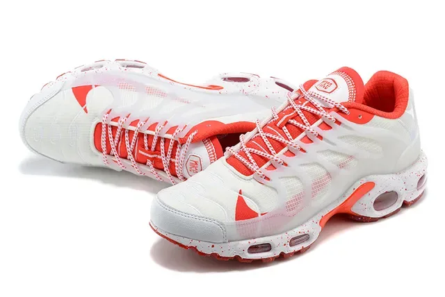 Nike Air Max Plus White Orange Speckled Lifestyle Sneakers 4