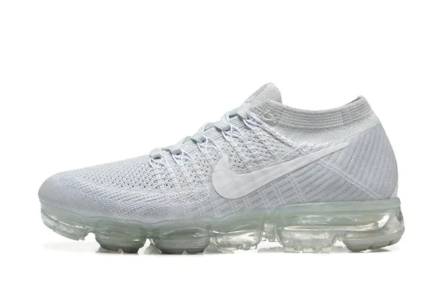 Nike Air VaporMax Light Gray Flyknit Lifestyle Sneakers 4