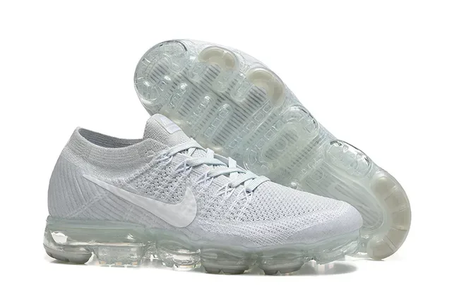 Nike Air VaporMax Light Gray Flyknit Lifestyle Sneakers 6
