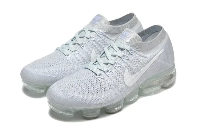 Nike Air VaporMax Light Gray Flyknit Lifestyle Sneakers 7