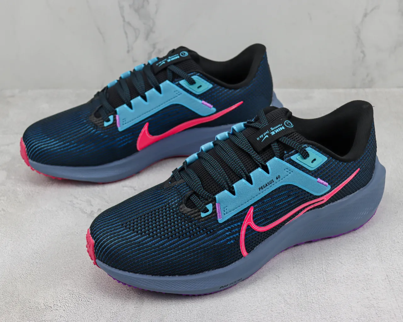 Nike Air Zoom Pegasus 40 Negro Azul Rosa Zapatillas de running 4