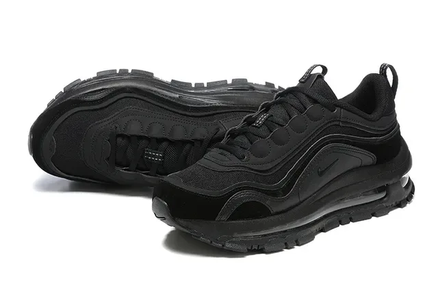 Nike All-Black Layered Upper Air Cushion Lifestyle Sneaker 4