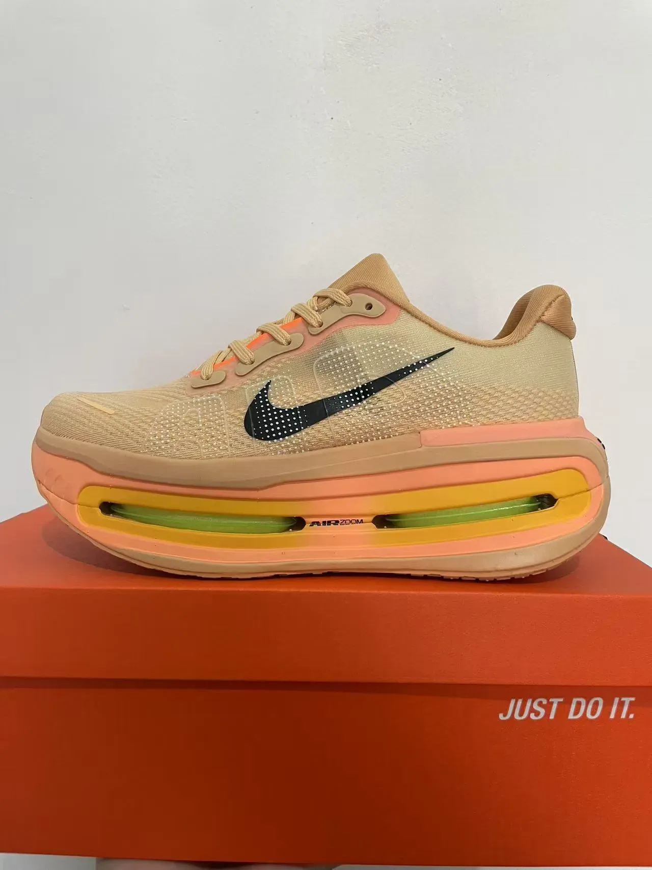 Nike Beige Orange Upper Knit Visible Air Zoom Unit Sneakers Lifestyle 6