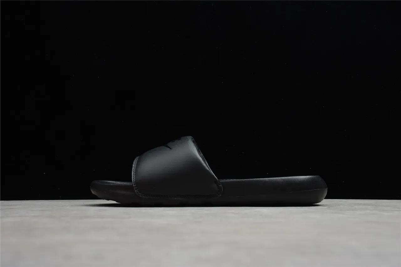 Nike Benassi Black Orange Monochrome Molded Footbed Slippers 12