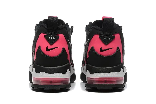 Nike Sneaker Negro y Rosa Flame Overlay High-Top 4