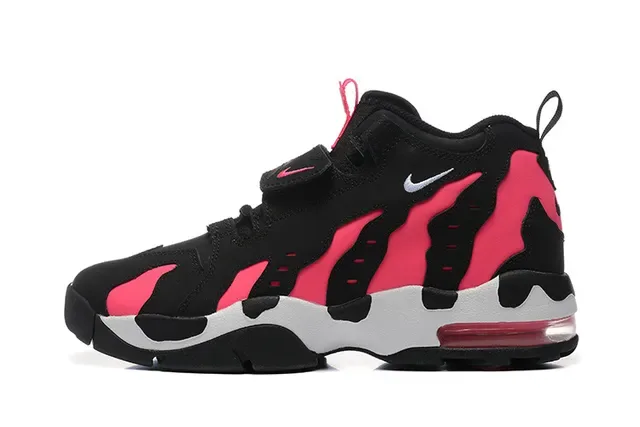 Nike Sneaker Negro y Rosa Flame Overlay High-Top 6