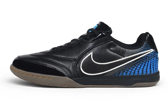 Nike Black Blue Low-Top Synthetic Leather Upper Indoor Soccer Shoes 7