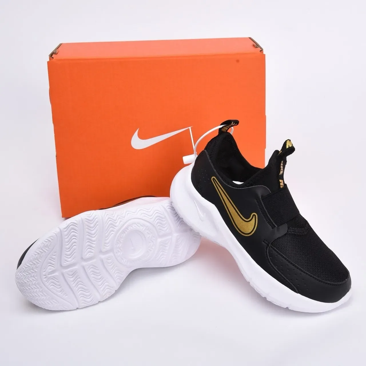 Nike Black Gold Slip-On Perforated Mesh Lifestyle Sneakers 18