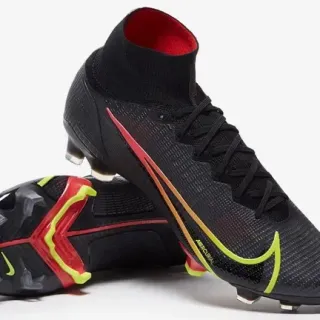 Nike Preto e Vermelho Alto Corte Colar de Malha Dinâmico Gradiente Swoosh Overlay Superfície Firme Chuteiras de Futebol