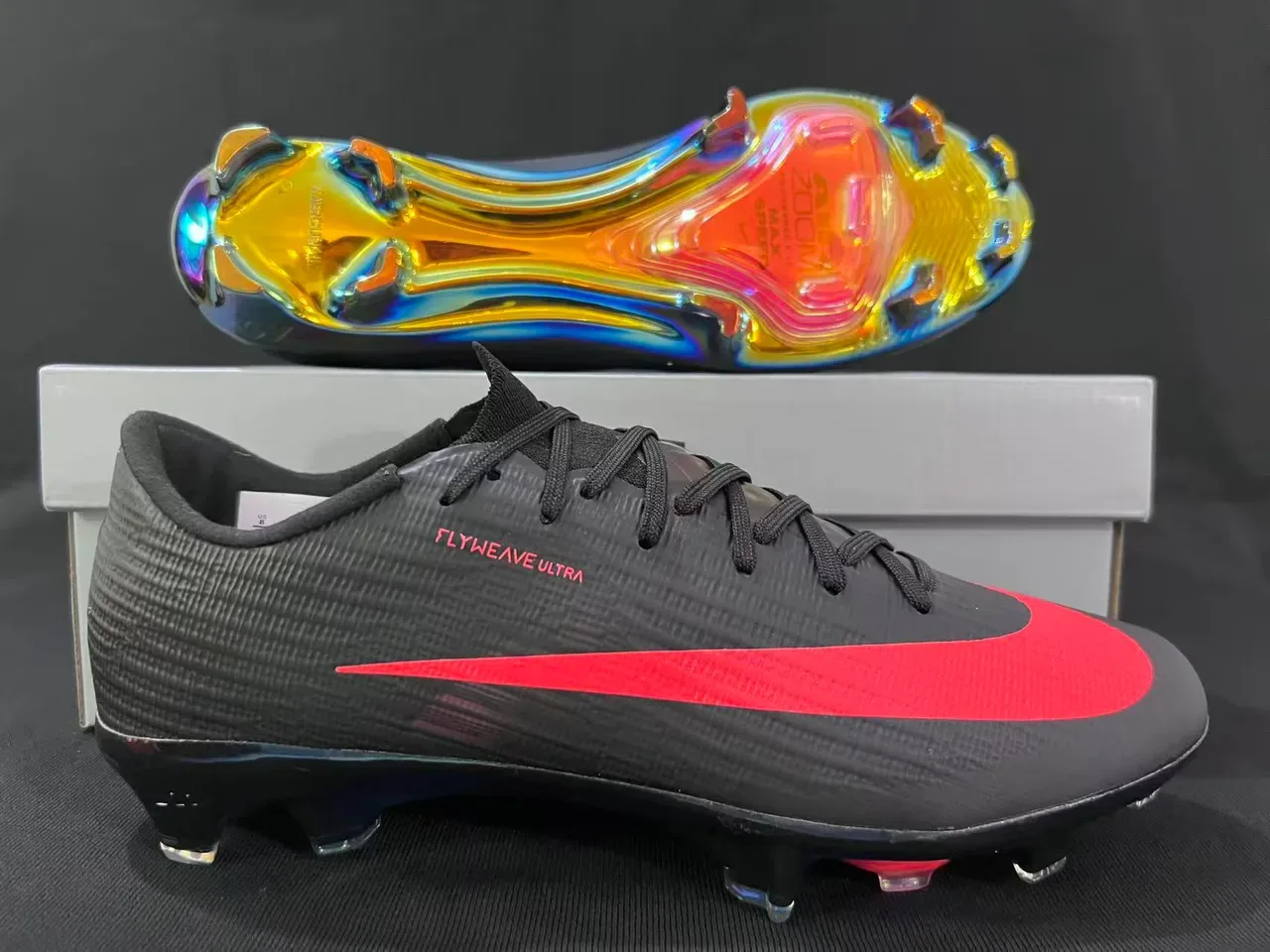 Nike Black Red Low-Cut Flyweave Upper Firm-Ground Soccer Shoes 8