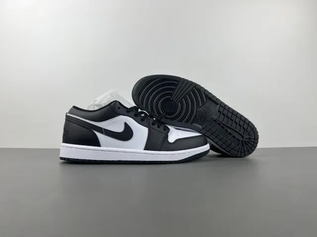 Nike Black White Low-Top Leather-Panelled Lifestyle Sneakers 9