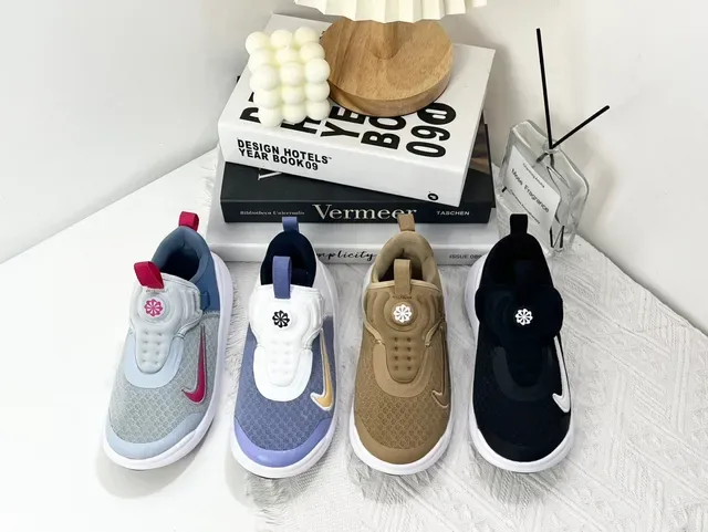نايك سنيكرز أسلوب الحياة أسود أبيض slip-on مع upper من الكيت 5