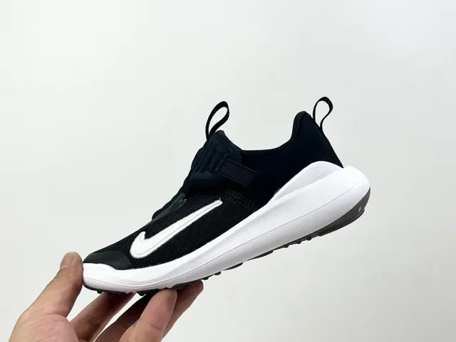 نايك سنيكرز أسلوب الحياة أسود أبيض slip-on مع upper من الكيت 10