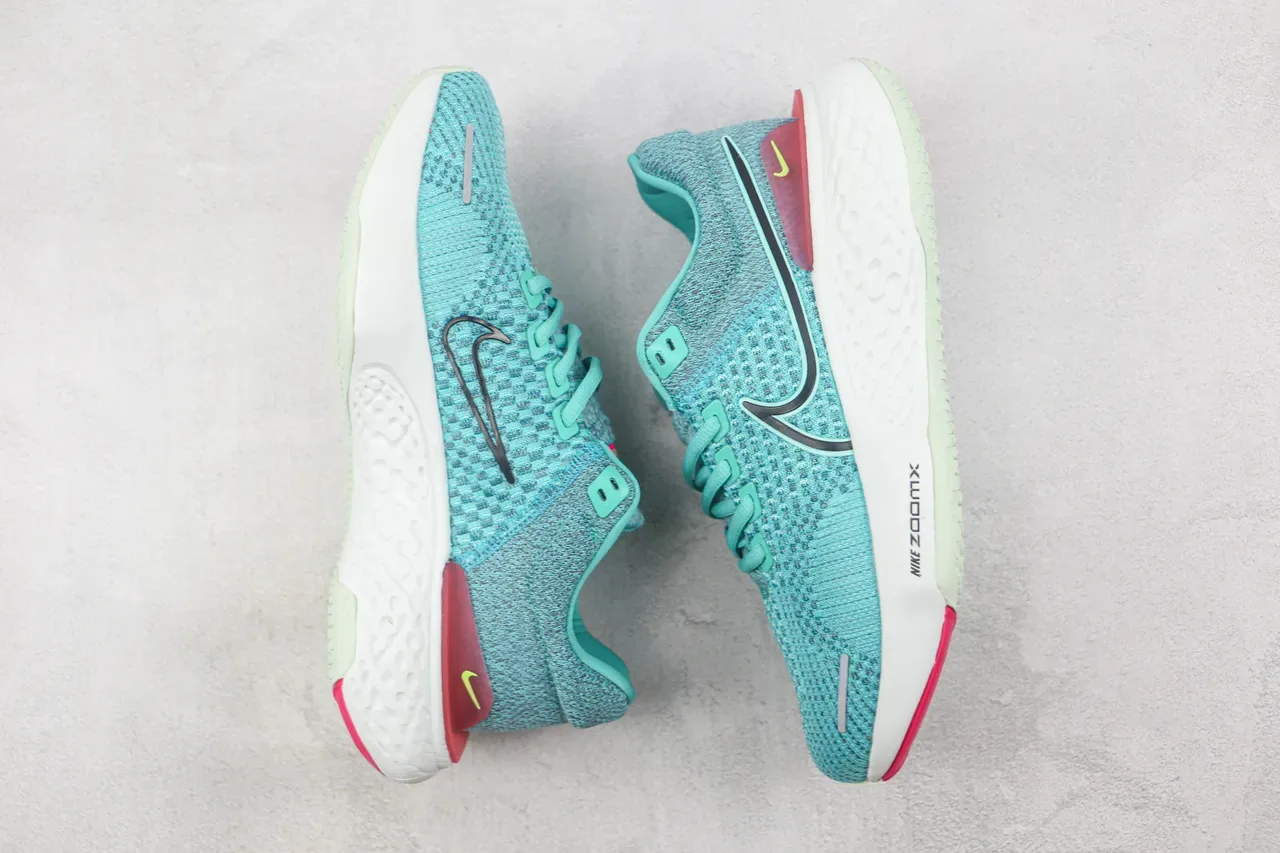 Nike Blue Pink Knit Upper ZoomX Midsole Running Shoes 2