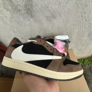 Nike ব্রাউন ব্ল্যাক ডিকনস্ট্রাক্টেড সুয়েড-এন্ড-লেদার আপার লাইফস্টাইল স্নিকার