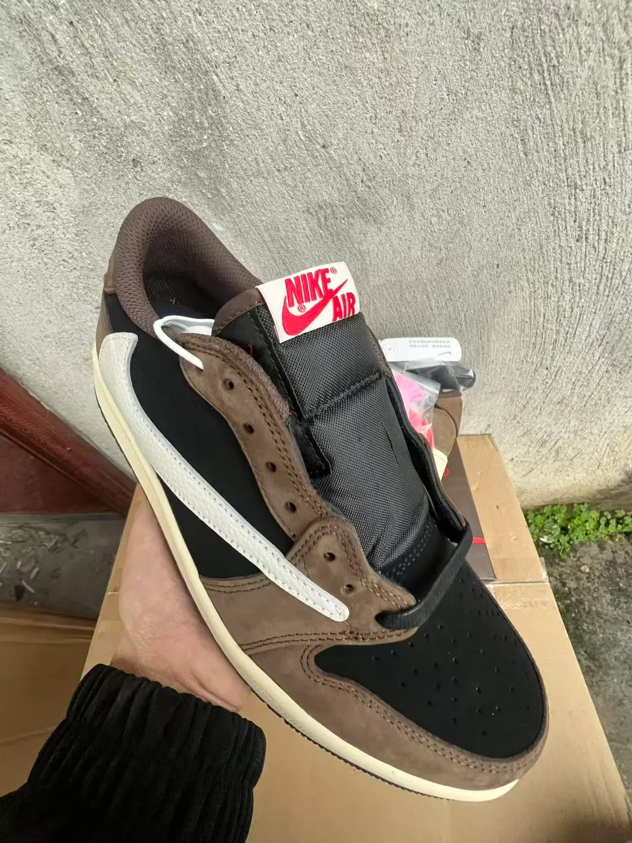 Nike Brown Black Deconstructed Suede-and-Leather Upper Lifestyle Sneakers 2