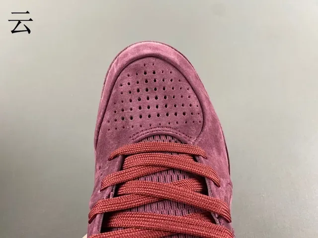 Nike Burdeos Oro Ante Perforado Toebox Zapatillas 4