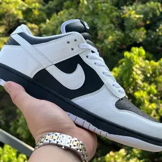 Nike Dunk Low أبيض أسود أسلوب حياة سنيكرز