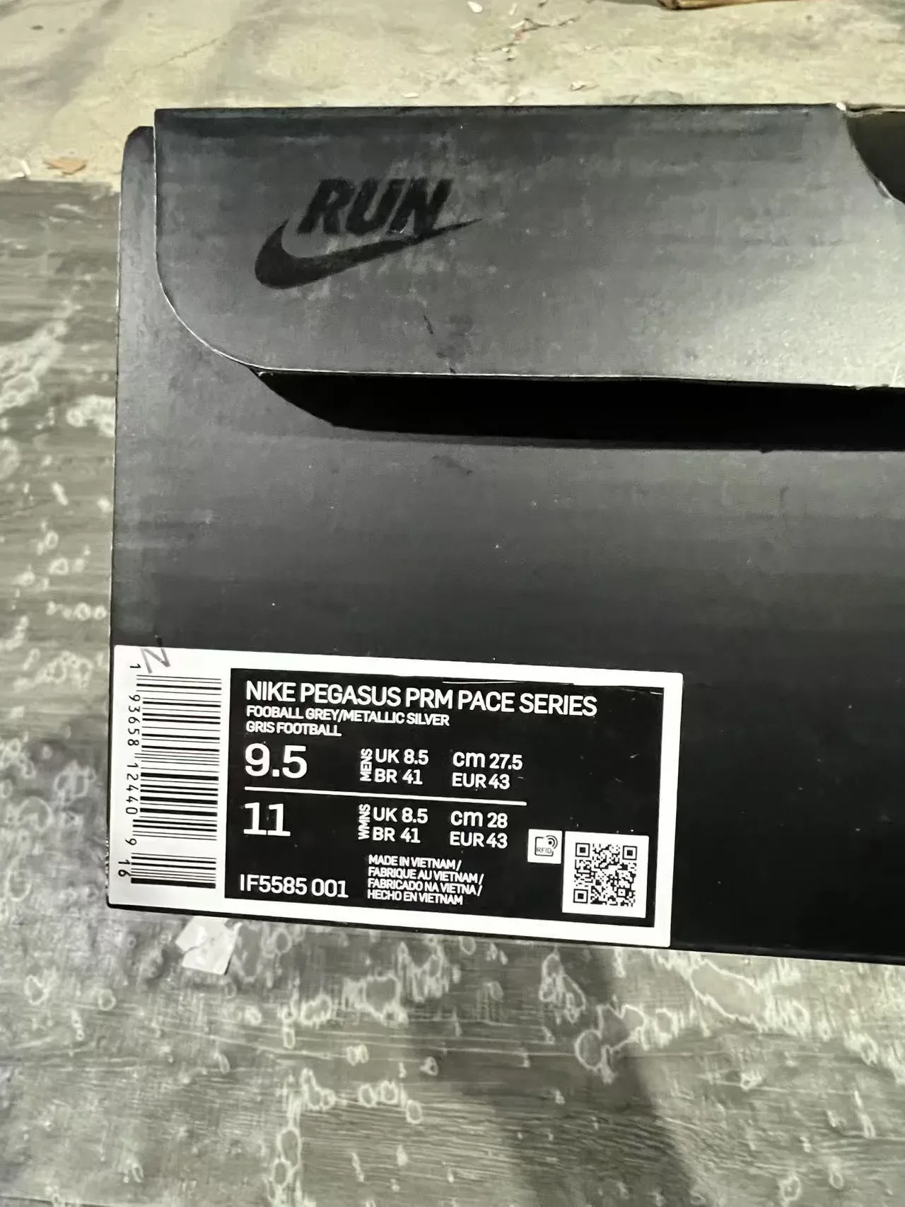 Nike Cinza Amarelo Malha Engineered Superior Visível de Comprimento Total Unidade Air Zoom Tênis de Corrida 10