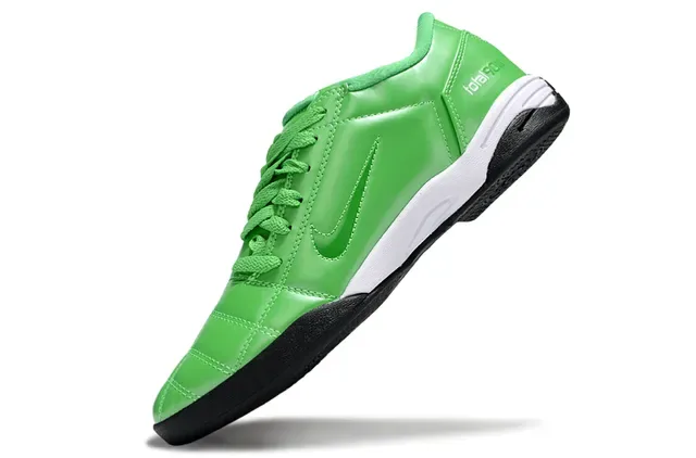 Nike أخضر أسود كويلتد أعلى صناعي منخفض مرتبط أحذية كرة قدم داخلية 3