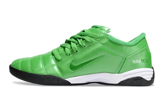 Nike أخضر أسود كويلتد أعلى صناعي منخفض مرتبط أحذية كرة قدم داخلية 7