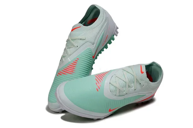 Nike Verde/Vermelho Low-Cut Synthetic Mesh Upper Sapatos de Futebol Turf 7