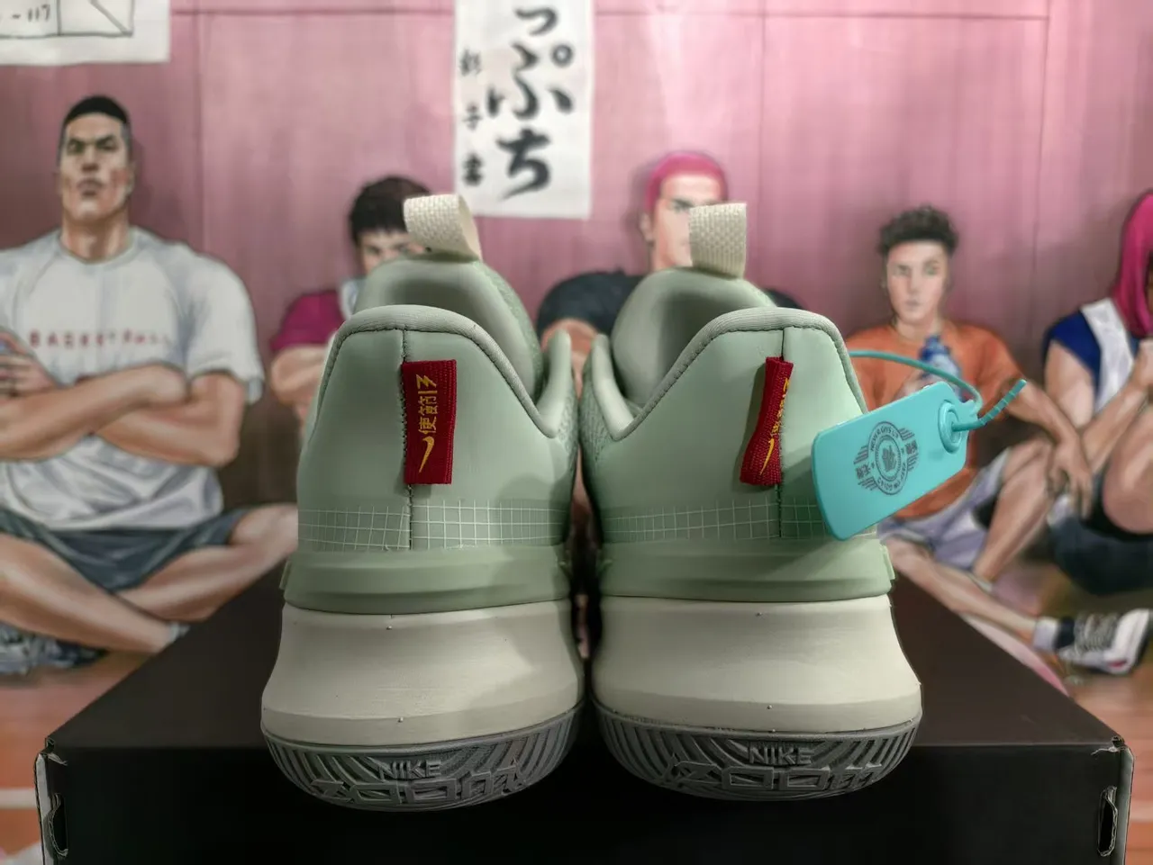 Nike LeBron Verde Vermelho Malha Tricotada Superior Swoosh Metálico de Cobre Tênis de Basquete 2