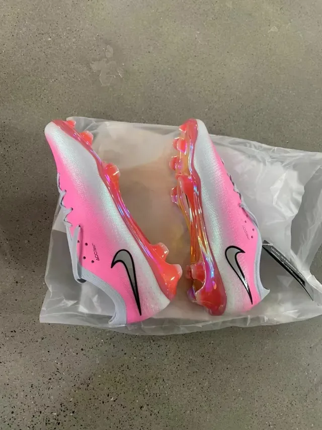Nike Mercurial Vapor Firm-Ground Soccer Shoes 2