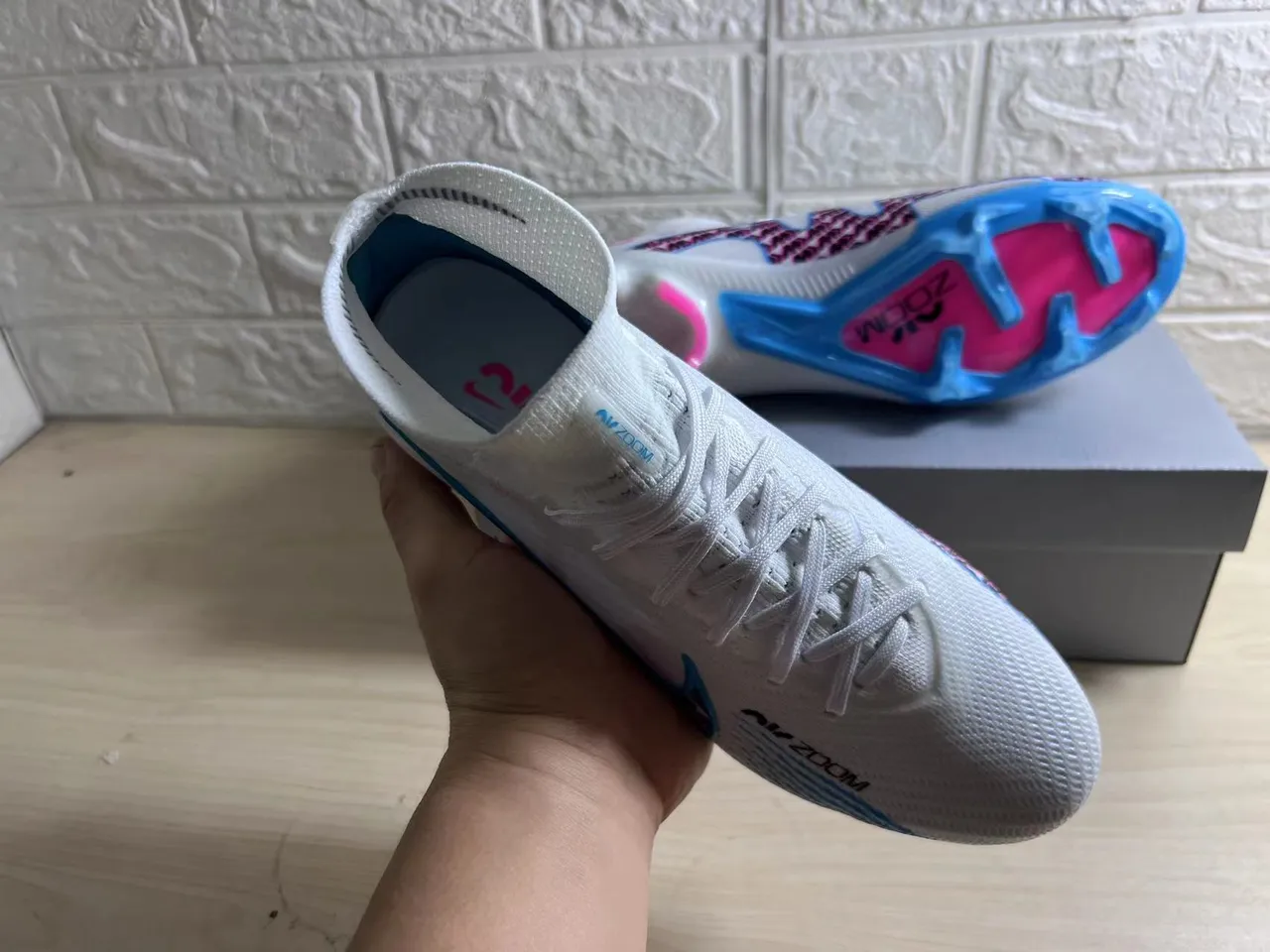 Nike Mercurial Vapor White Pink Blue Chaussures de Football Firm Ground 6
