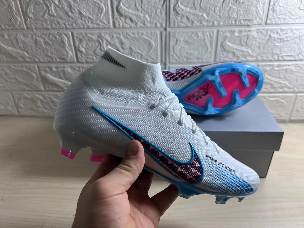 Nike Mercurial Vapor White Pink Blue Chaussures de Football Firm Ground 7
