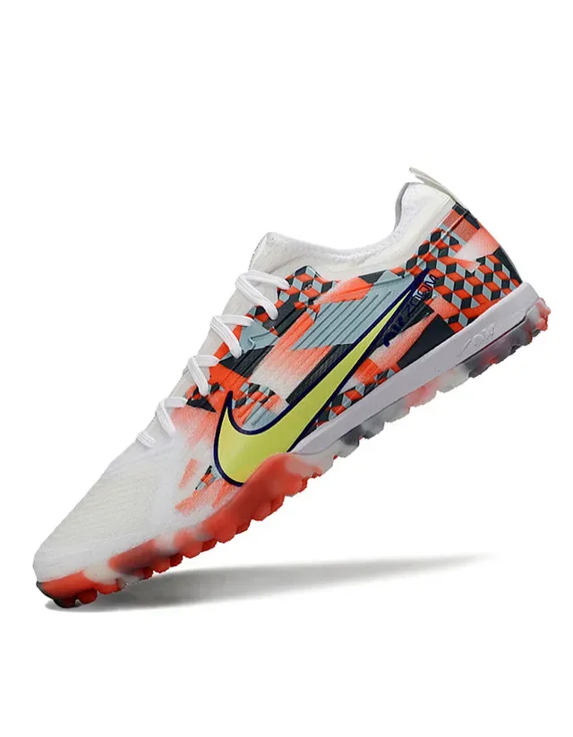 Zapatillas Nike Multicolor Bajo Corte con Impresión Gráfica en la Parte Superior 6