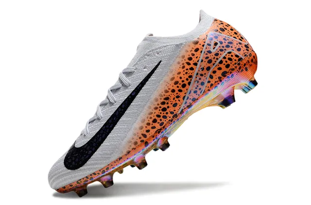 Nike কমলা কালো লো-কাট সক-ফিট আপার স্পেকলড প্রিন্ট ফার্ম-গ্রাউন্ড সকার জুতা 3