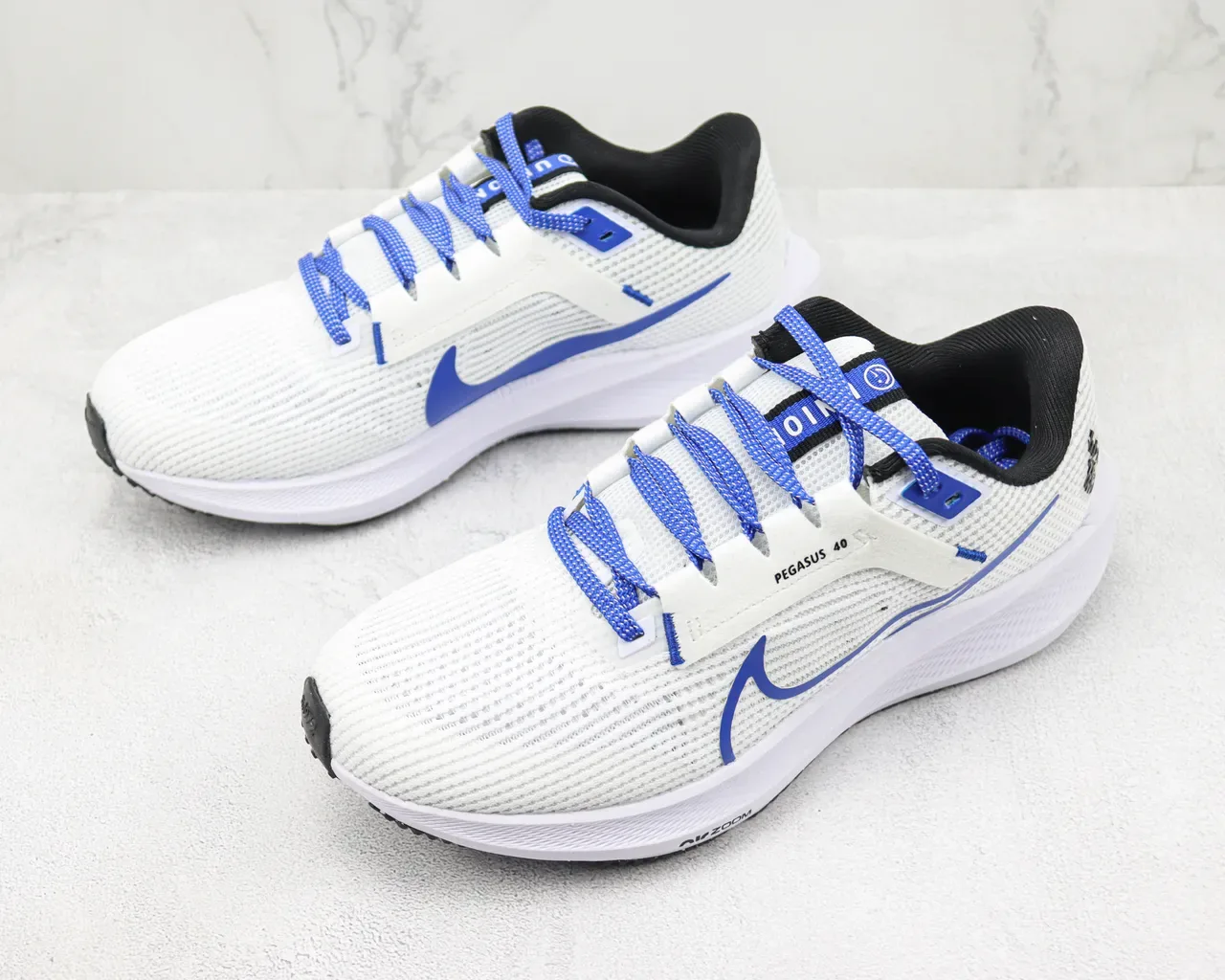 Nike Pegasus 40 白蓝跑鞋 4