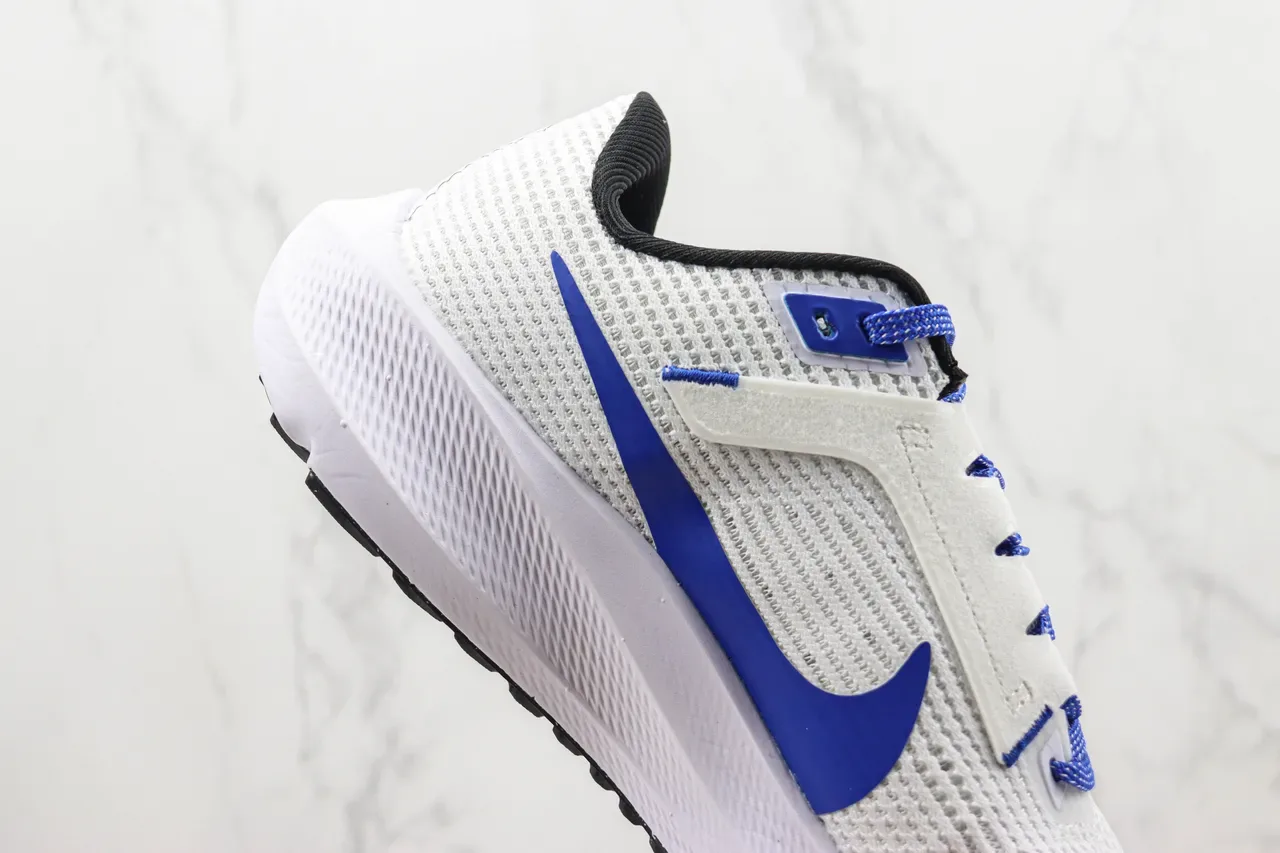 Nike Pegasus 40 白蓝跑鞋 5