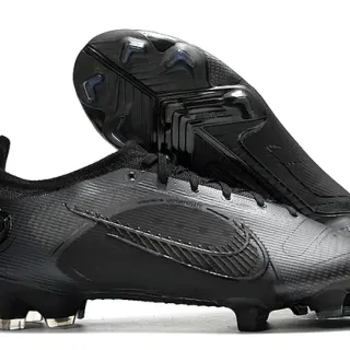 Nike Phantom GT Black Low-Cut Textured Carbon-Fiber Upper Firm-Ground Soccer Shoes