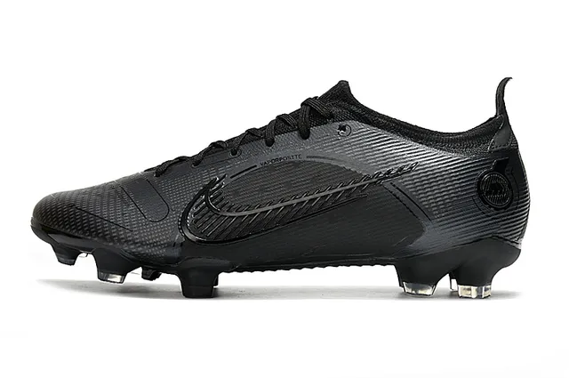 Nike Phantom GT Black Low-Cut Textured Carbon-Fiber Upper Firm-Ground Soccer Shoes 5