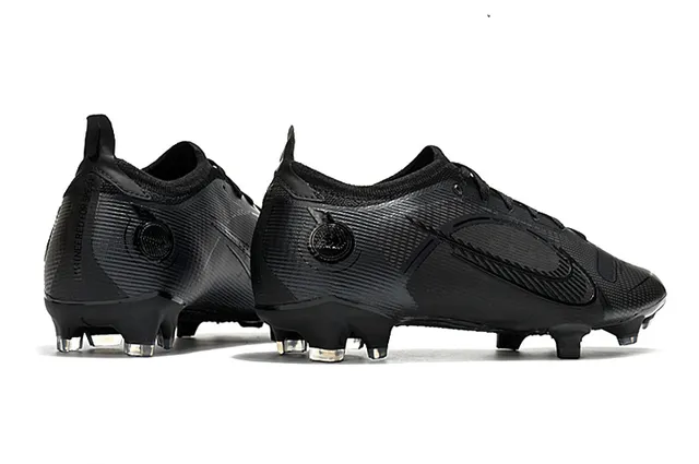 Nike Phantom GT Black Low-Cut Textured Carbon-Fiber Upper Firm-Ground Soccer Shoes 7