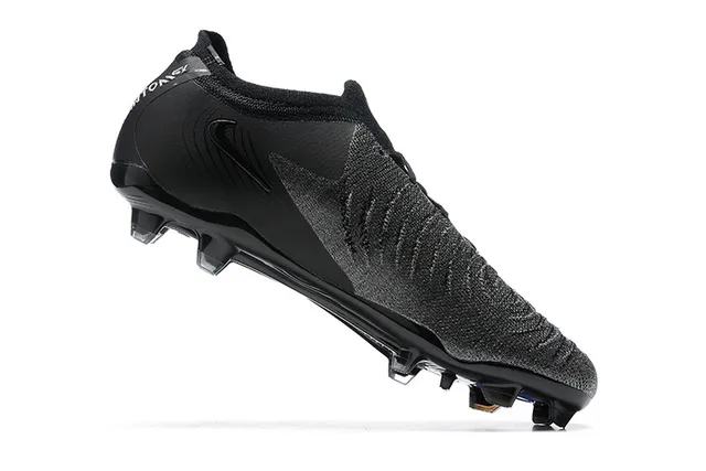 Nike Phantom GT 黑银 低帮 针织鞋面 不对称系带 FG 足球鞋 4