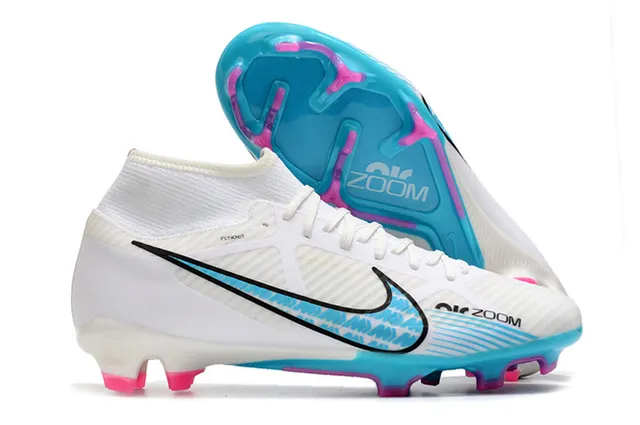 Nike Phantom GT Sapatos de futebol com upper dourado rosa metálico cobre, cano alto, gola de meias, gramado artificial 3
