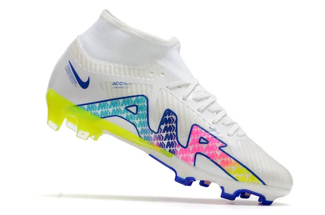 Nike Phantom GT Sapatos de futebol com upper dourado rosa metálico cobre, cano alto, gola de meias, gramado artificial 15