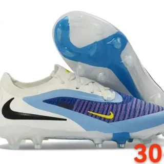 Nike Phantom GT Chaussures de football avec upper en maille blanc et bleu recouvrement asymétrique en terrain ferme